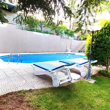 酒店 Fun With Pool Near Troodos